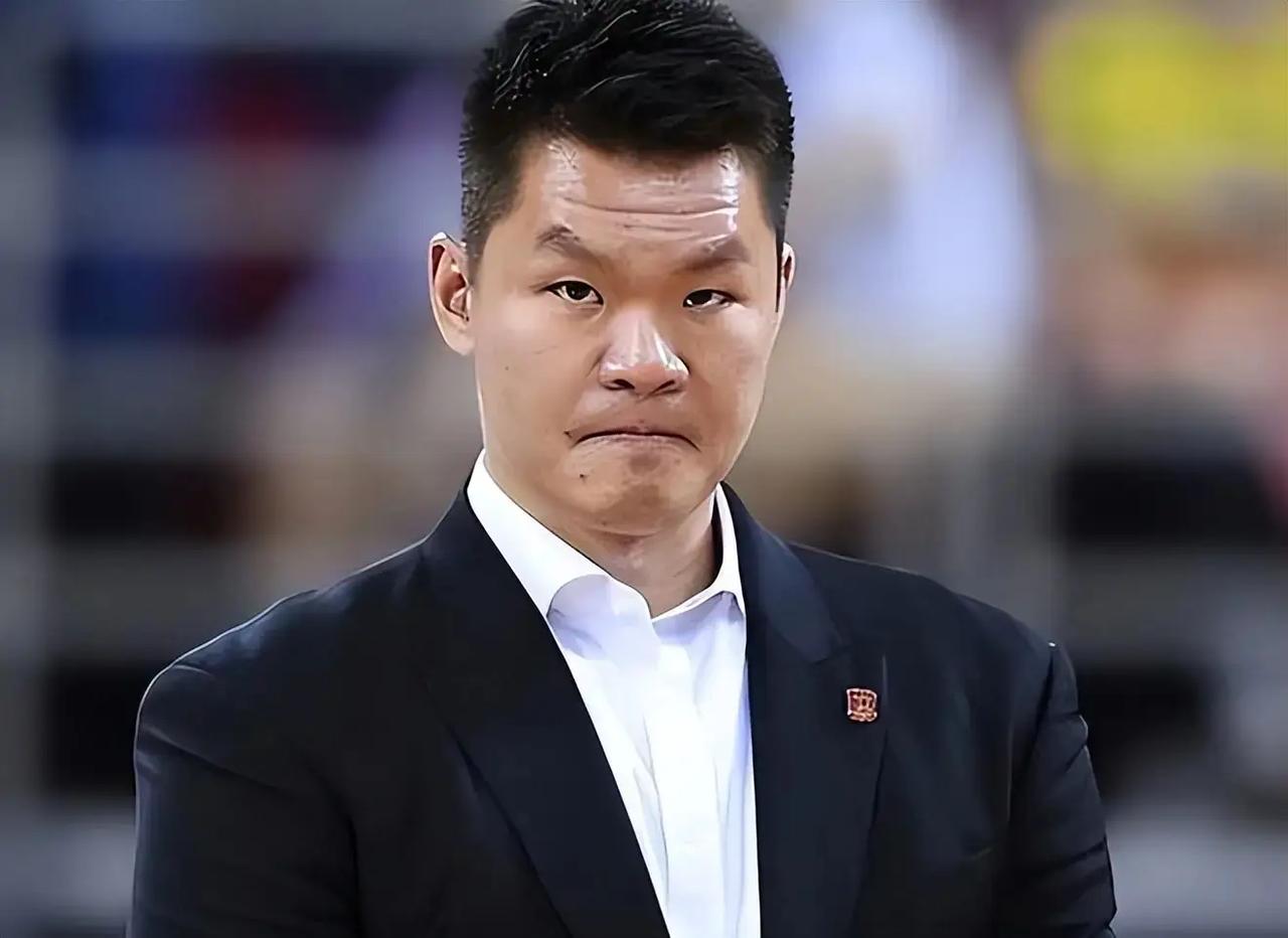 一针见血！朱芳雨提醒中国男篮！ 以前中国队和日本队一碰面，想输都挺难，比赛就