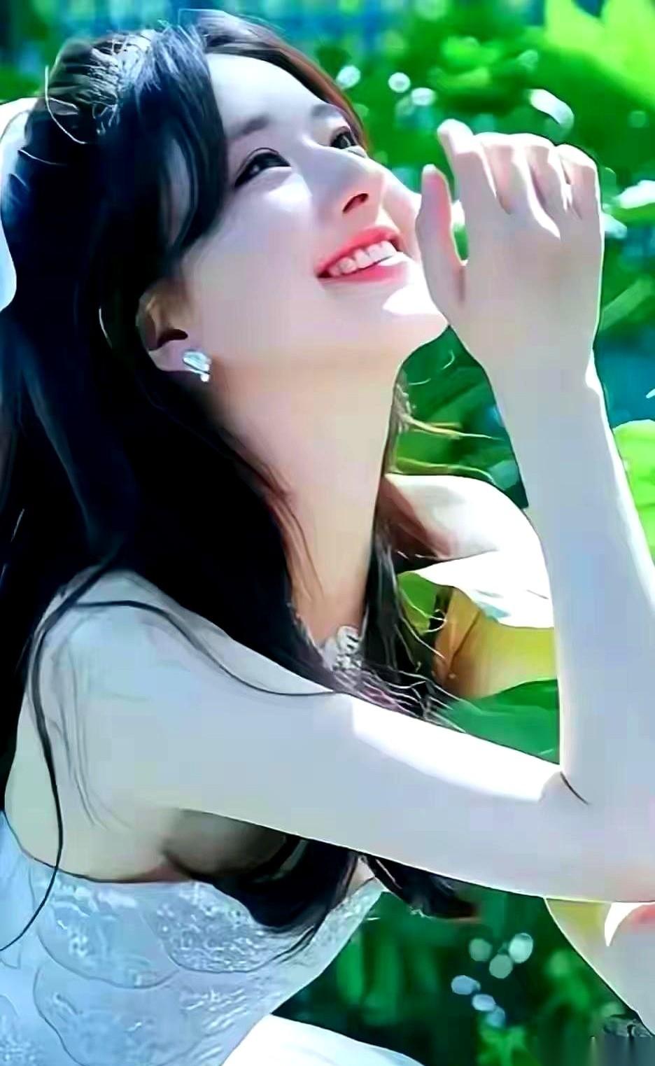 26万8的彩礼，一分没讲价，连着金首饰，直接堆到了家门口。把当妈的直接给干懵了