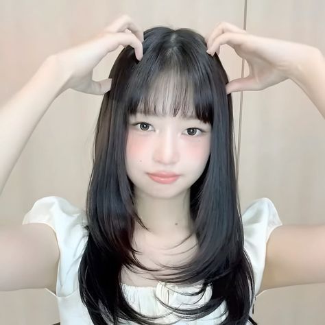 【twi】最近从理发店走出来的人全是这个发型1.8w转-此发型的特点：只有刚剪完