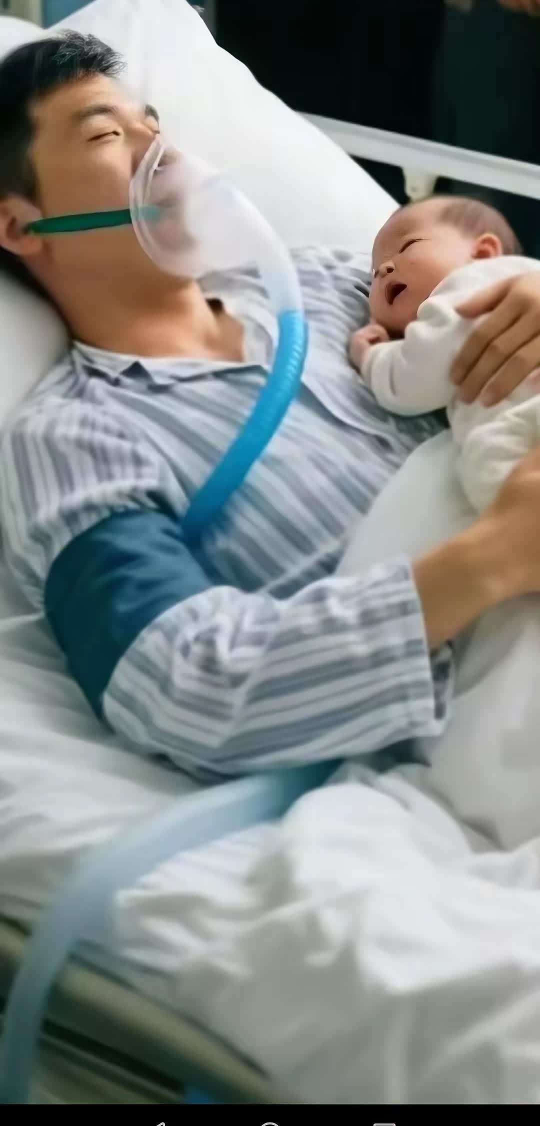 看哭了，丈夫得肠癌晚期，妻子为了不让丈夫遗憾离去，提前半个月把孩子刨腹产出来，放