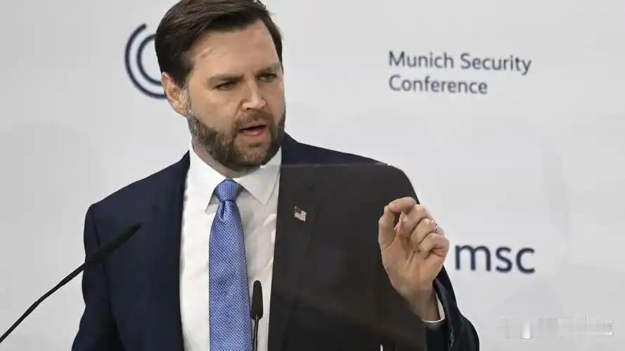 接连办砸2件大事，万斯被特朗普踢出决策圈，反华急先锋要上位？.. 美国白宫接