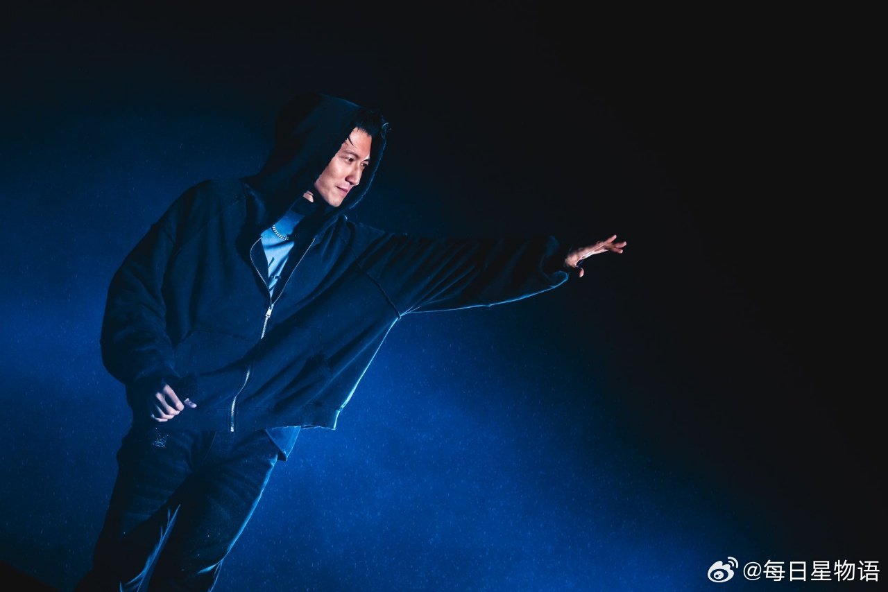 谢霆锋进化演唱会谢霆锋2025「进化」演唱会就这样收官啦，三日演唱会状态拉满，