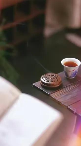 一位性学家说：“到了一定年龄，你就会明白，夫妻之间，即使没有性生活，也能生活在一
