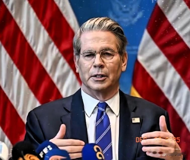 贝斯特终于说了一些全世界应该都认同的结论。美财政部长贝森特说：“美联储养了几千个