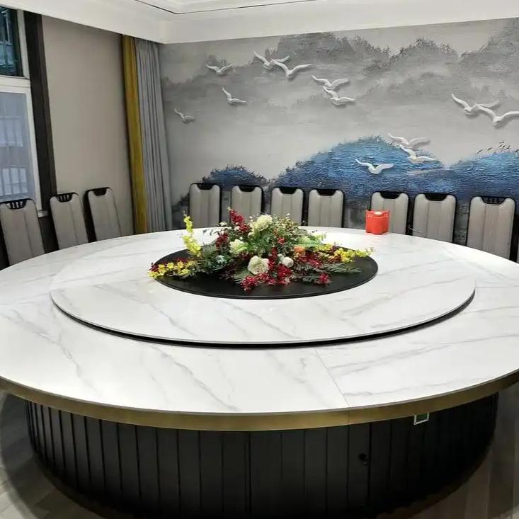 大年初二，湖北武汉的张女士一家在东湖滨湖村探亲时，餐桌上的“新成员”成了焦点。为