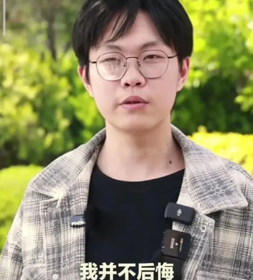 为救同学错过职教高考的姜昭鹏同学你火到央媒啦！连他班主任都觉得特别震撼
