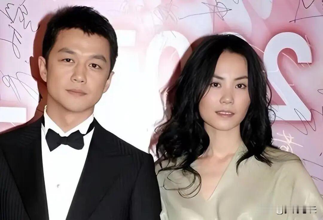 看到网上讨论王菲、李亚鹏、谢霆锋这三个人，大家总是忍不住比谁更有钱、谁更有商