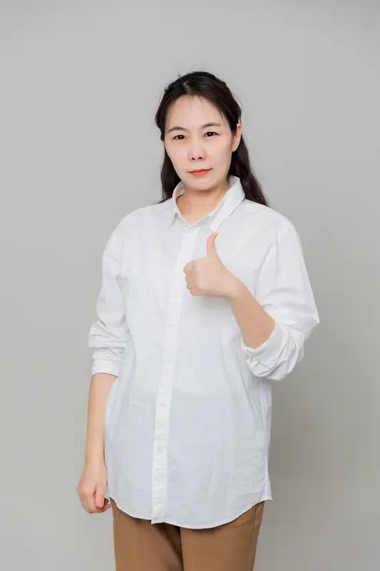 28岁的李女士练瑜伽本是为了塑形放松，没想到却惹上麻烦。她练了3个月瑜伽，后背冒