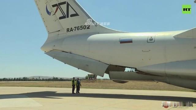 据彭博社消息，土耳其为咧重新加入美国F-35隐身战机项目，准备放弃手头俄制S-4