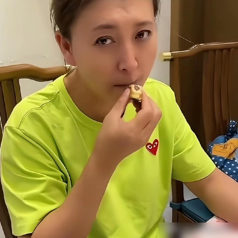 资本撕掉闫学晶，需要几秒？我告诉你，只需要消费者砸碎一个酱瓶子的时间。别