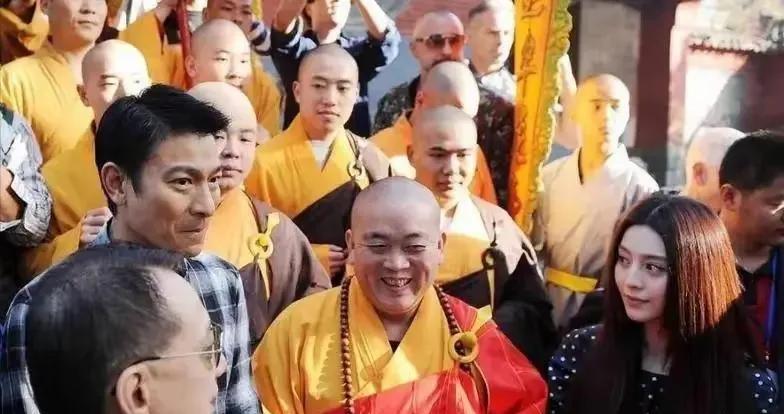 我们村一个老人，听说释永信被抓了，你知道他怎么说吗！我们村一个老人，听说释永信