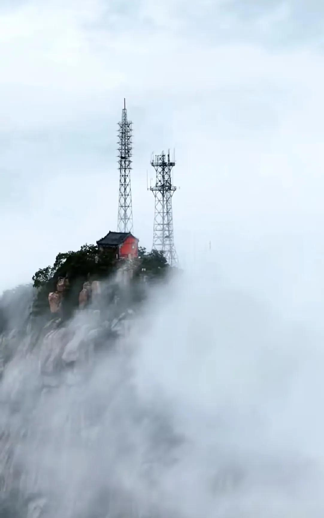 淄博人文地理（26）这是淄博最高山峰一一鲁山。你知道它的海拔高度是多少米吗？