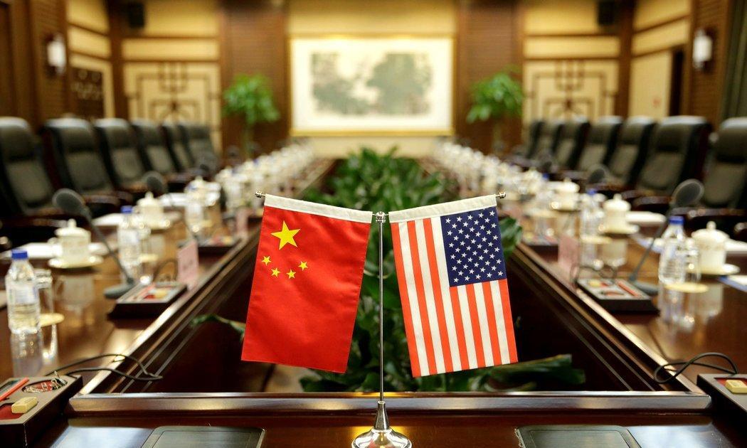 特朗普改口，称中国不好对付，强调美国和中国的关系非常好中美又谈了一波，美国总统