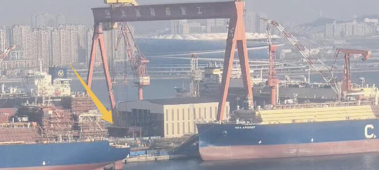 照现在这建造速度，如果有人说明年下水，我都会信​​​