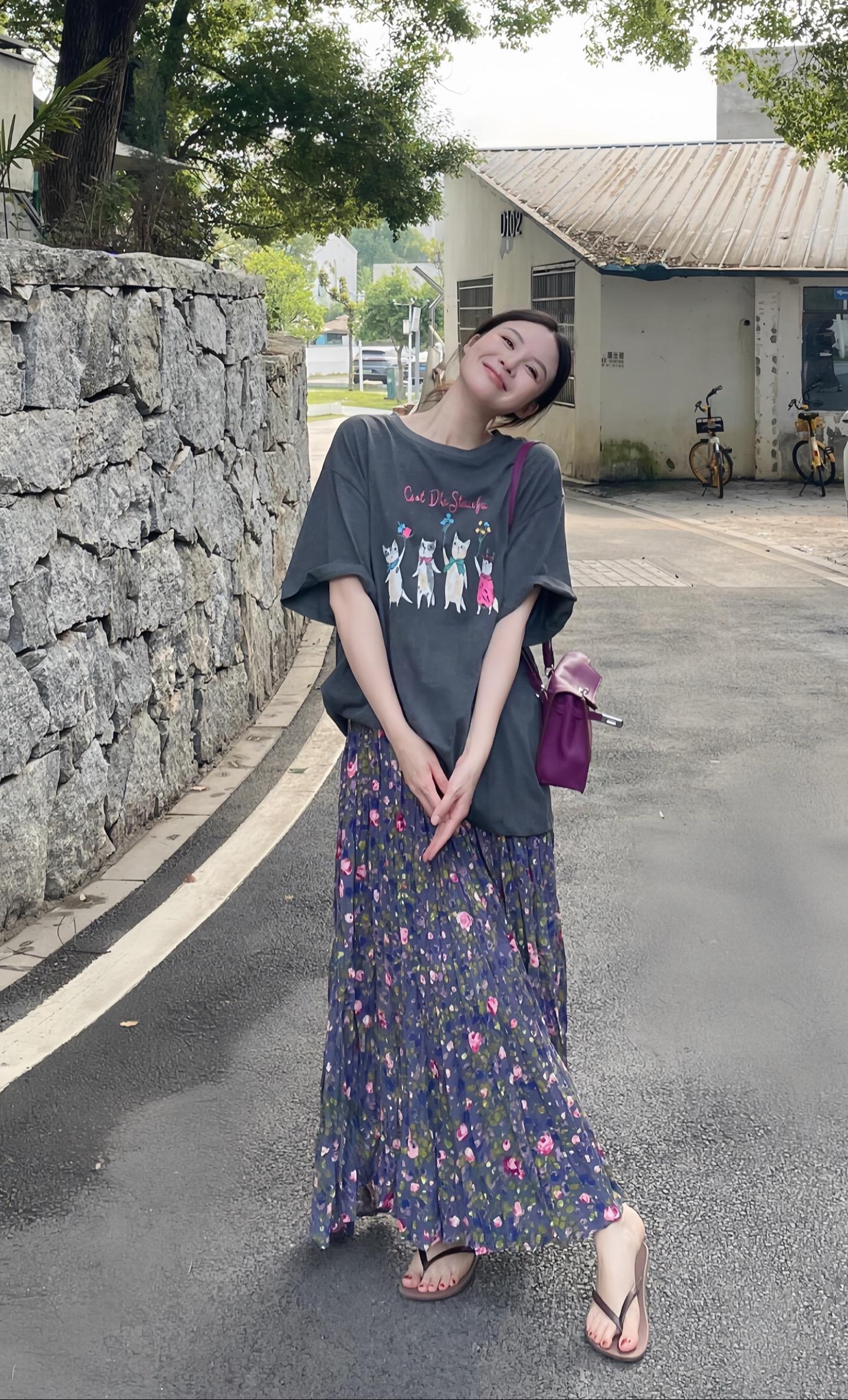 碎花的夏天
