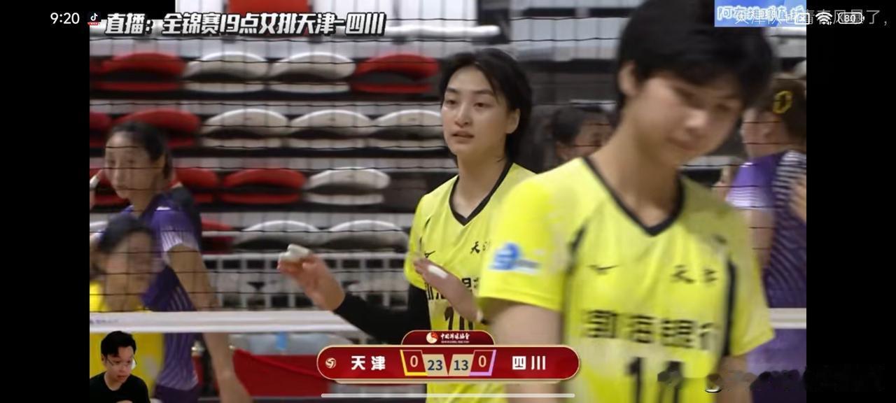 随笔。全锦赛天津女排与四川女排第一局，天津女排以25比14先胜。以1