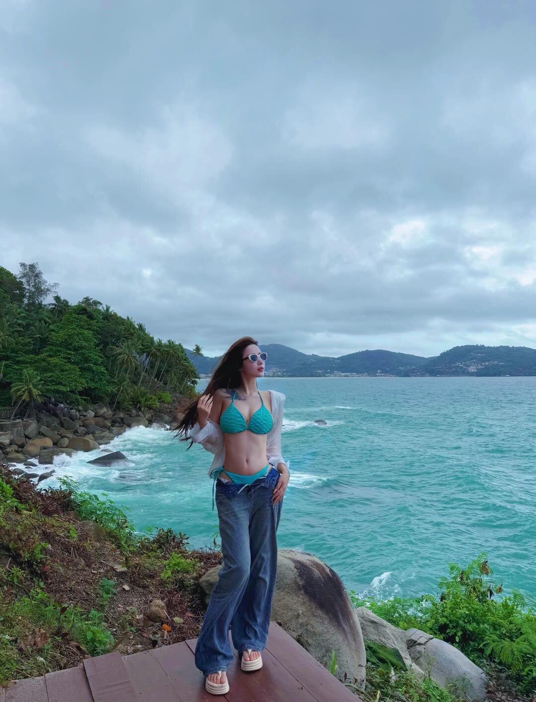 海边拍照 旅游 旅行 夏天 辣妹