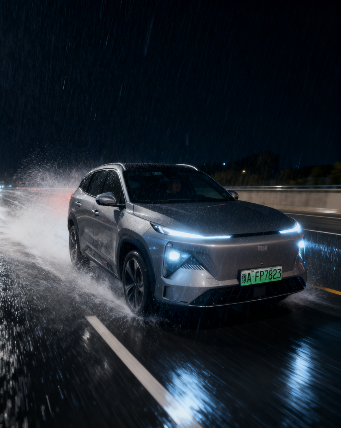 我这台吉利的辅助驾驶，市区通勤和高速巡航我都经常用。市区堵车时跟车挺平顺，能自己