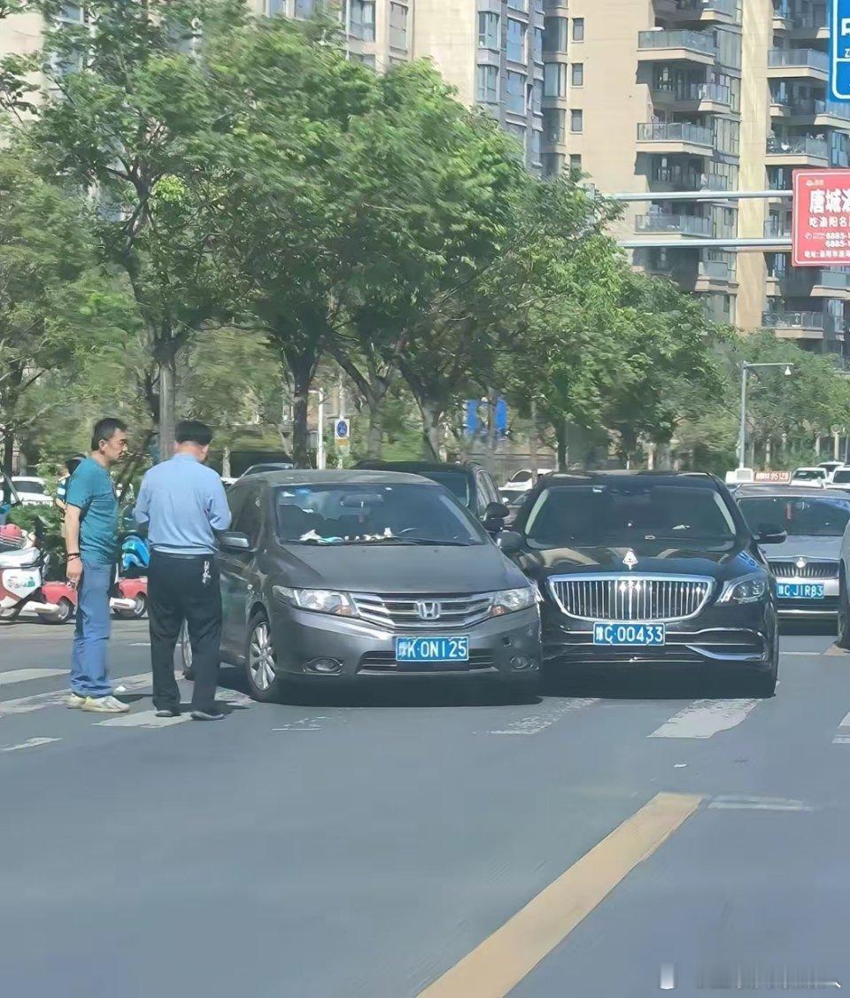 这辈子可能都不想来洛阳了。假期出行注意安全，这次路上选了个最贵的。​​​