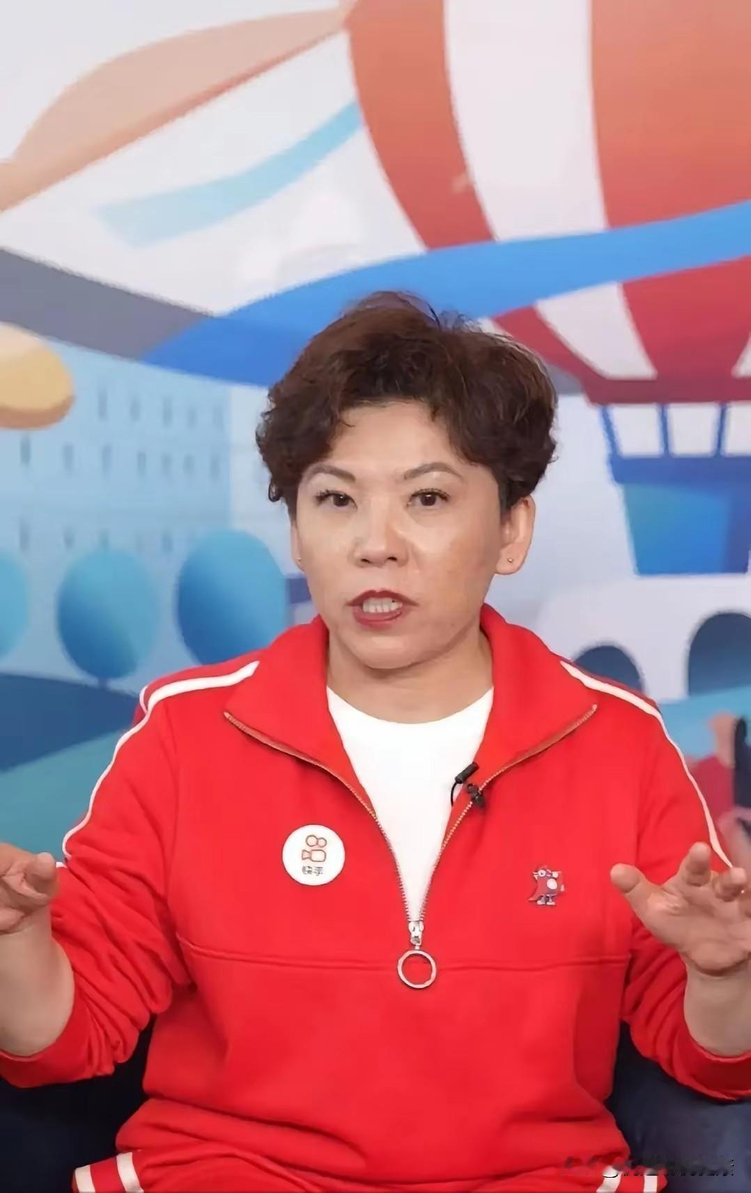 邓亚萍给林诗栋3点建议，一针见血！乒乓球传奇邓亚萍最近针对林诗栋的现状，直接