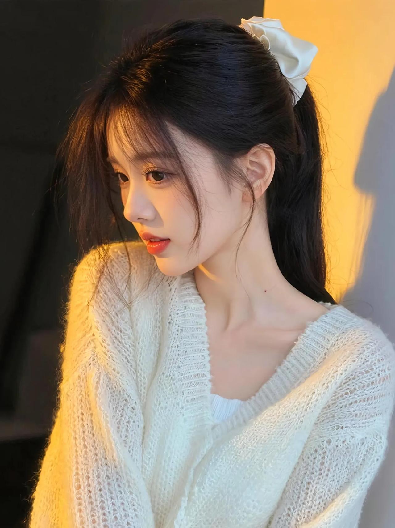 还好有你，不然拿什么对抗世界的无趣。