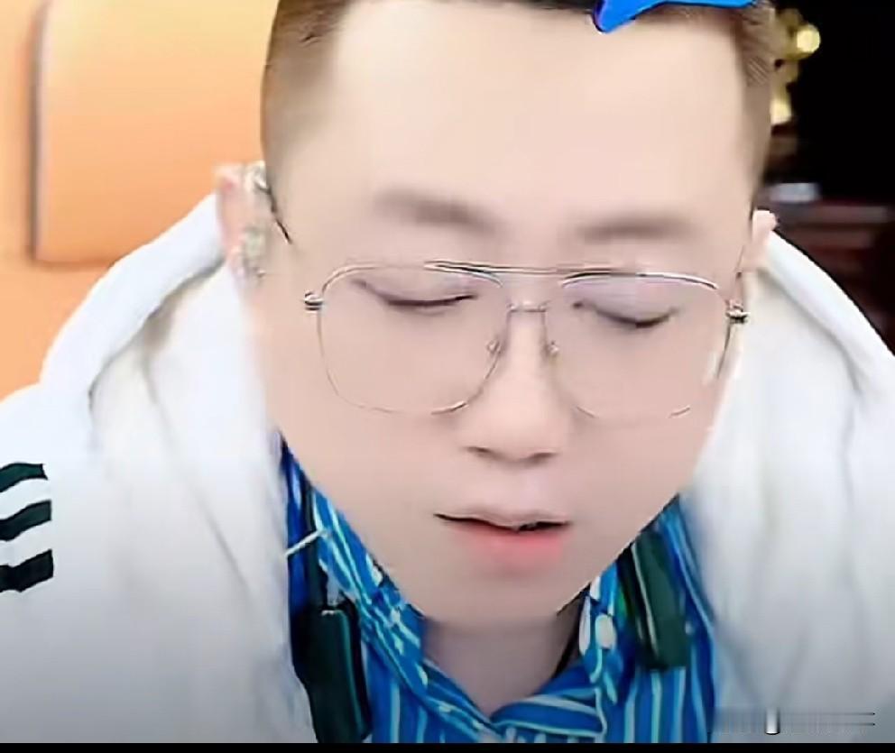 巴扎黑需要陪伴，王小源、刘一手收消息即刻前往杭州！巴扎黑回