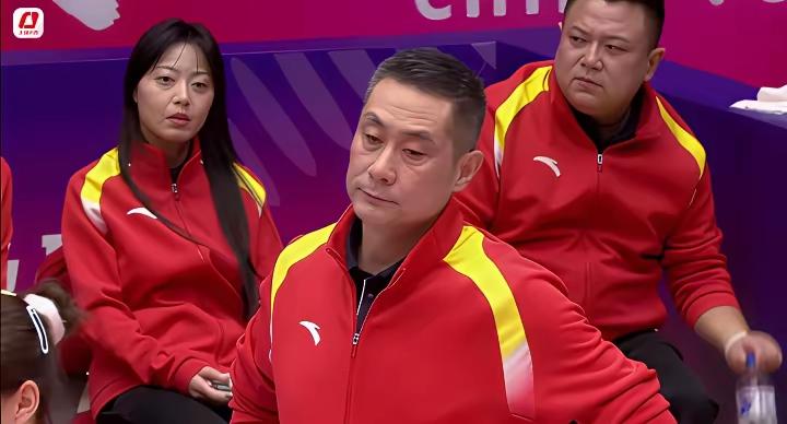 2025-2026女排超级联赛常规赛结束，下步是升降级赛，季后赛，总决赛。上