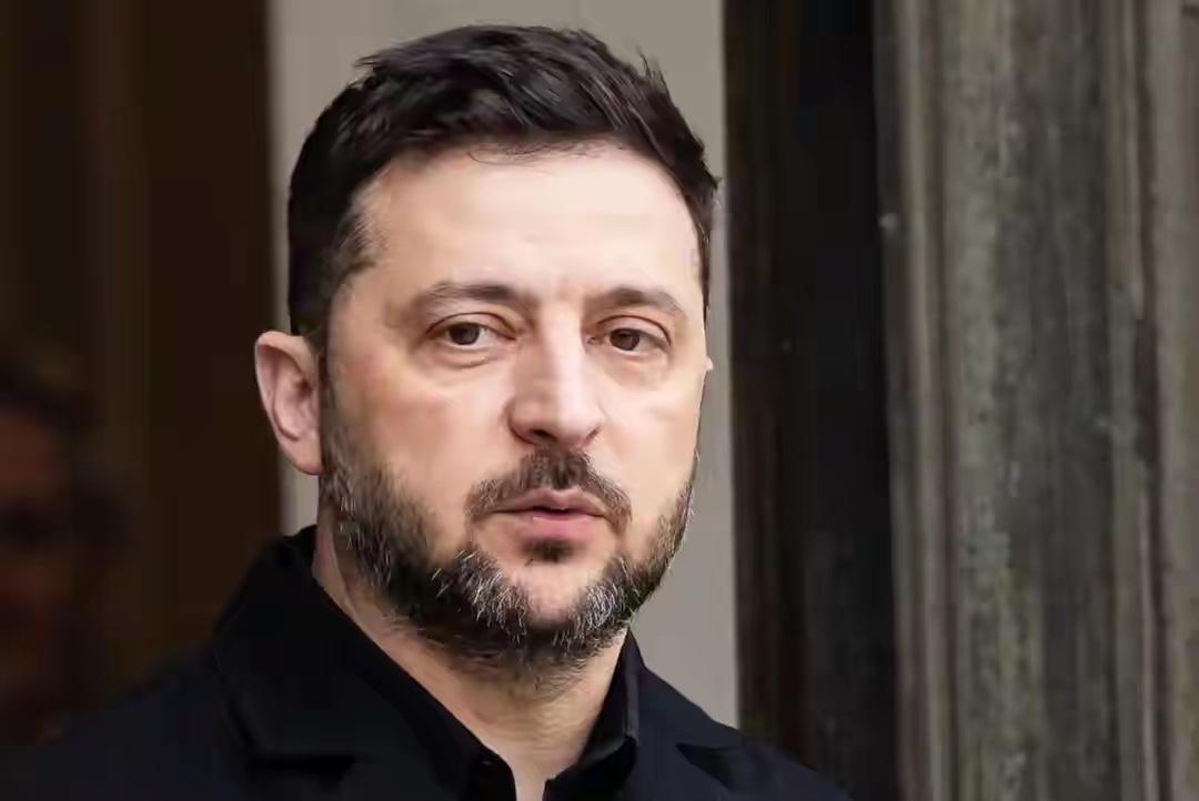 被欧盟抛弃了，泽连斯基彻底绝望了！当地时间19日，欧盟峰会未能就向乌克兰提供