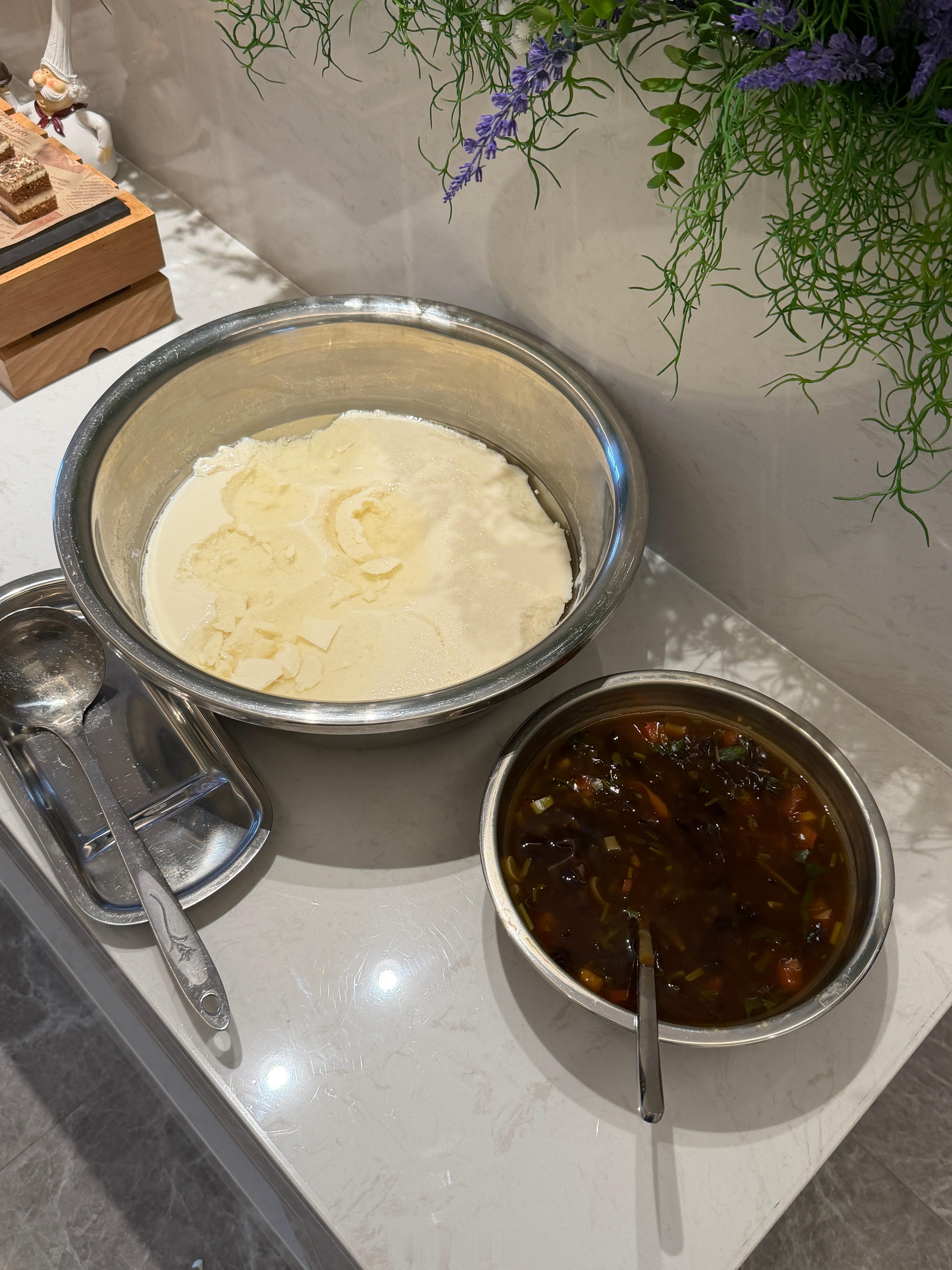 我想知道我的朋友们都吃咸豆花还是甜豆花