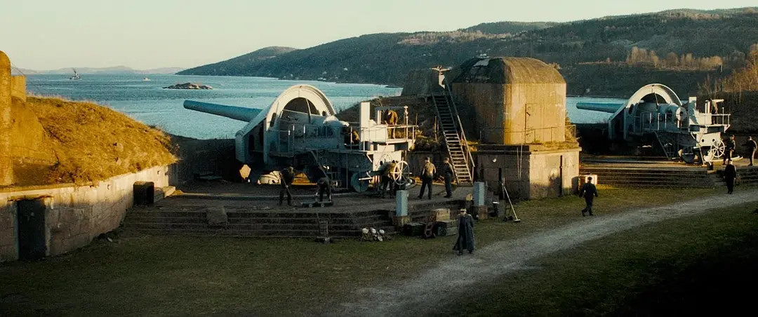 每日一片《布吕歇尔号巡洋舰》（2025）难得一见的一部来自挪威的战争片，将二战