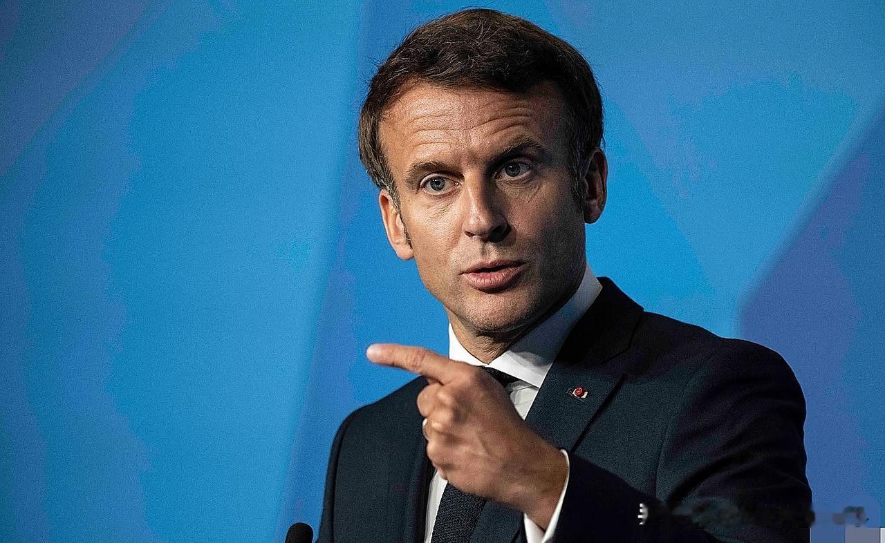 马克龙访华刚结束就变脸？拿关税威胁中国平衡贸易，这操作也太双标了吧！明明中国