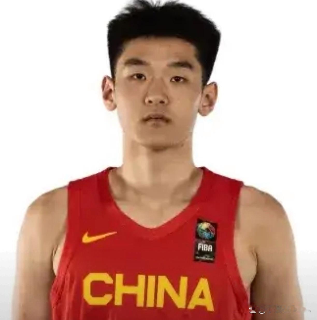 截至2026年2月3日（2025-2026赛季），CBA现役最年轻球员是广东队的