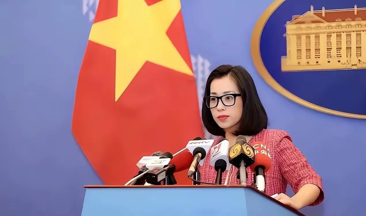 7月25日，越南向泰国发出强硬警告，敦促泰柬两国尽快重启和谈，结束冲突——这种命