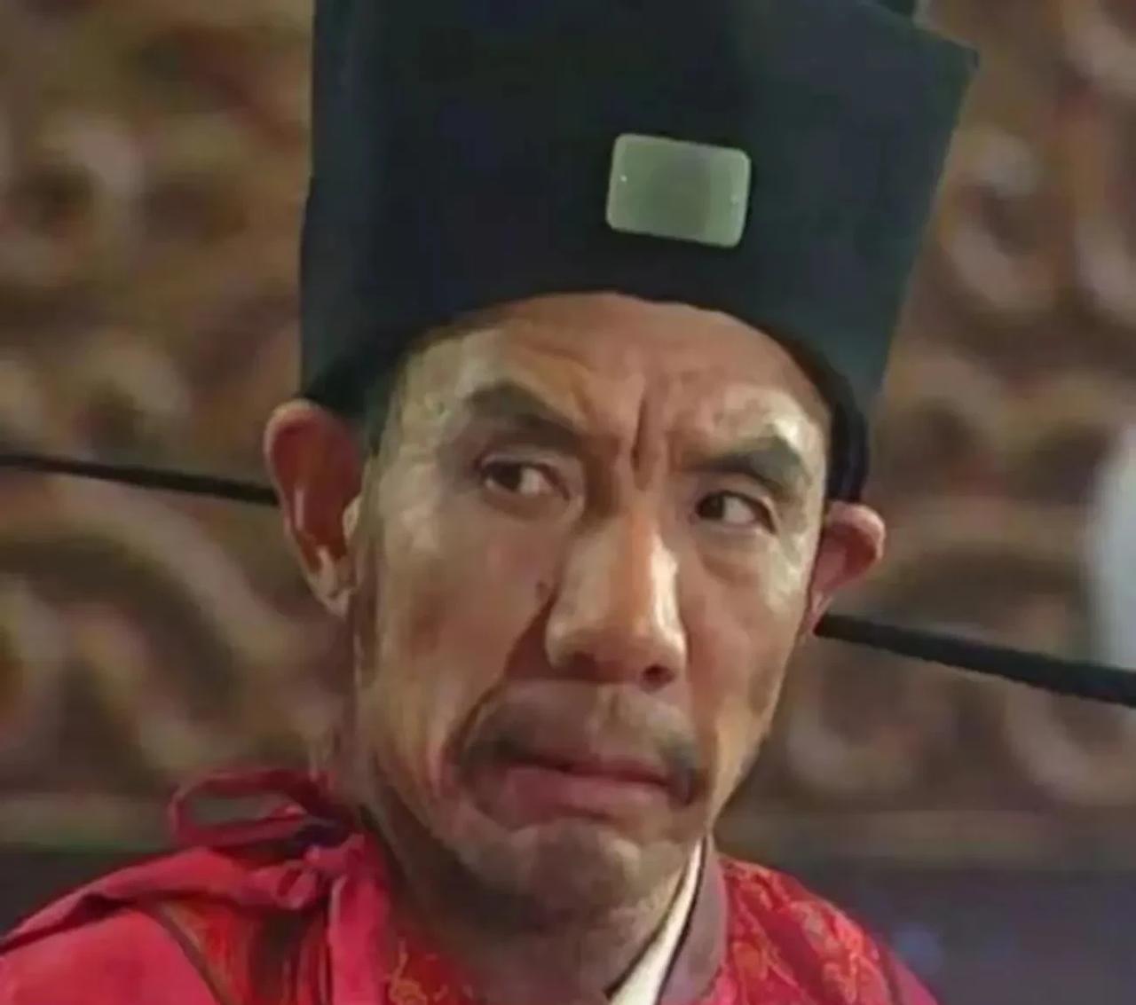 这世界根本就没有纯粹坏的人！包括高俅也不是纯坏的人，现在看到高俅的坏，主要来自于