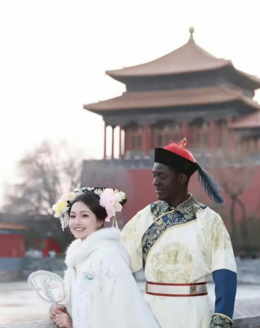 还有魅黑的，属实不能理解