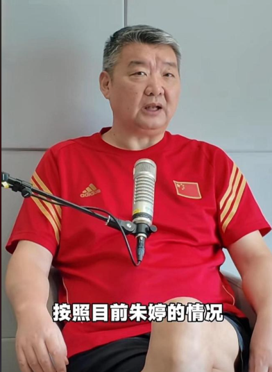 前中国青年女排主教练李焕宁谈中国女排，主要涉及两个问题