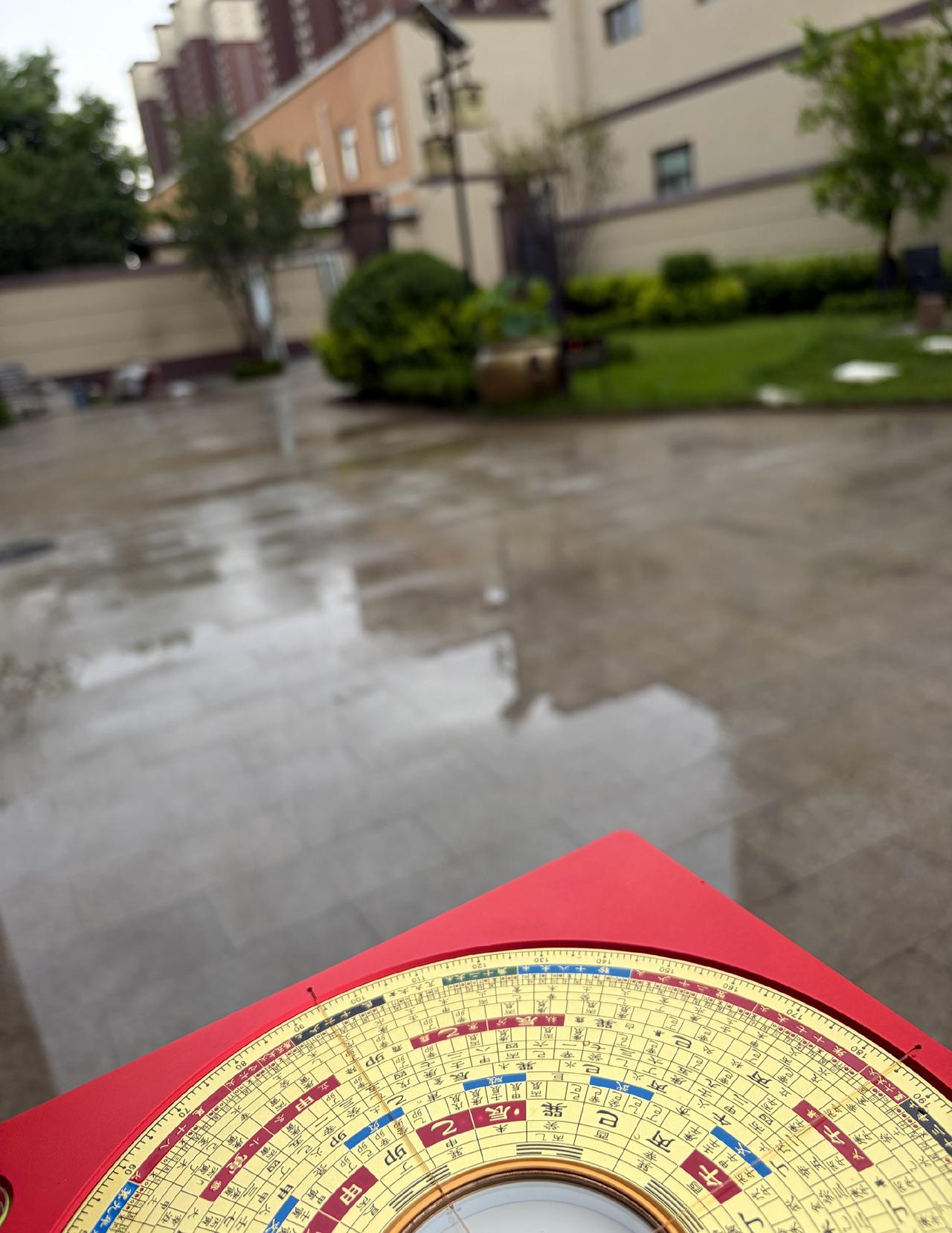 今日运势：丙午年甲午月癸亥日2026.6.18日鼠：小吉工作轻松牛：中