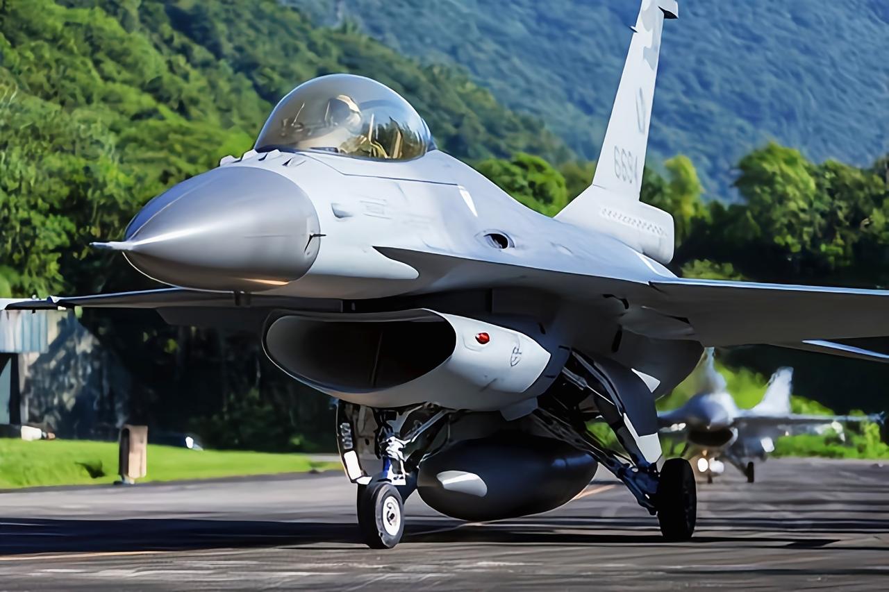 美国首批F-16V马上要交给台湾，中方这回不打算再忍了！国防部刚表完态，反制工具