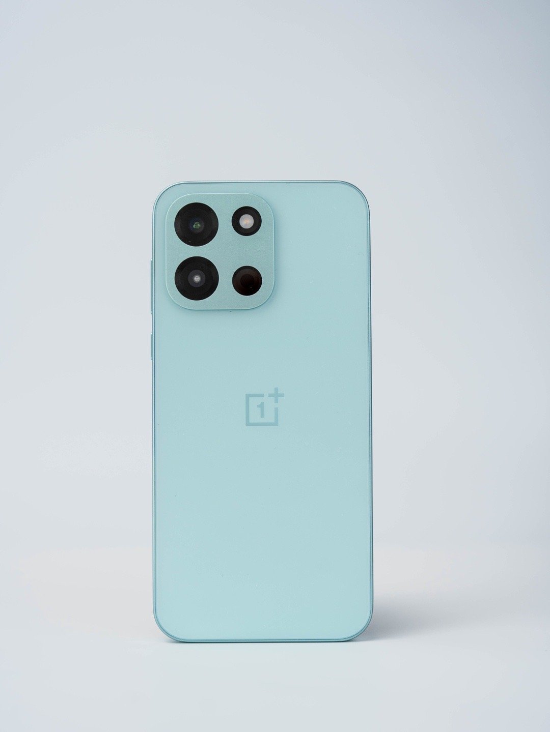 手机名里有Turbo，还“果味Turbo”的手机喜欢吗？来看看一加Turbo