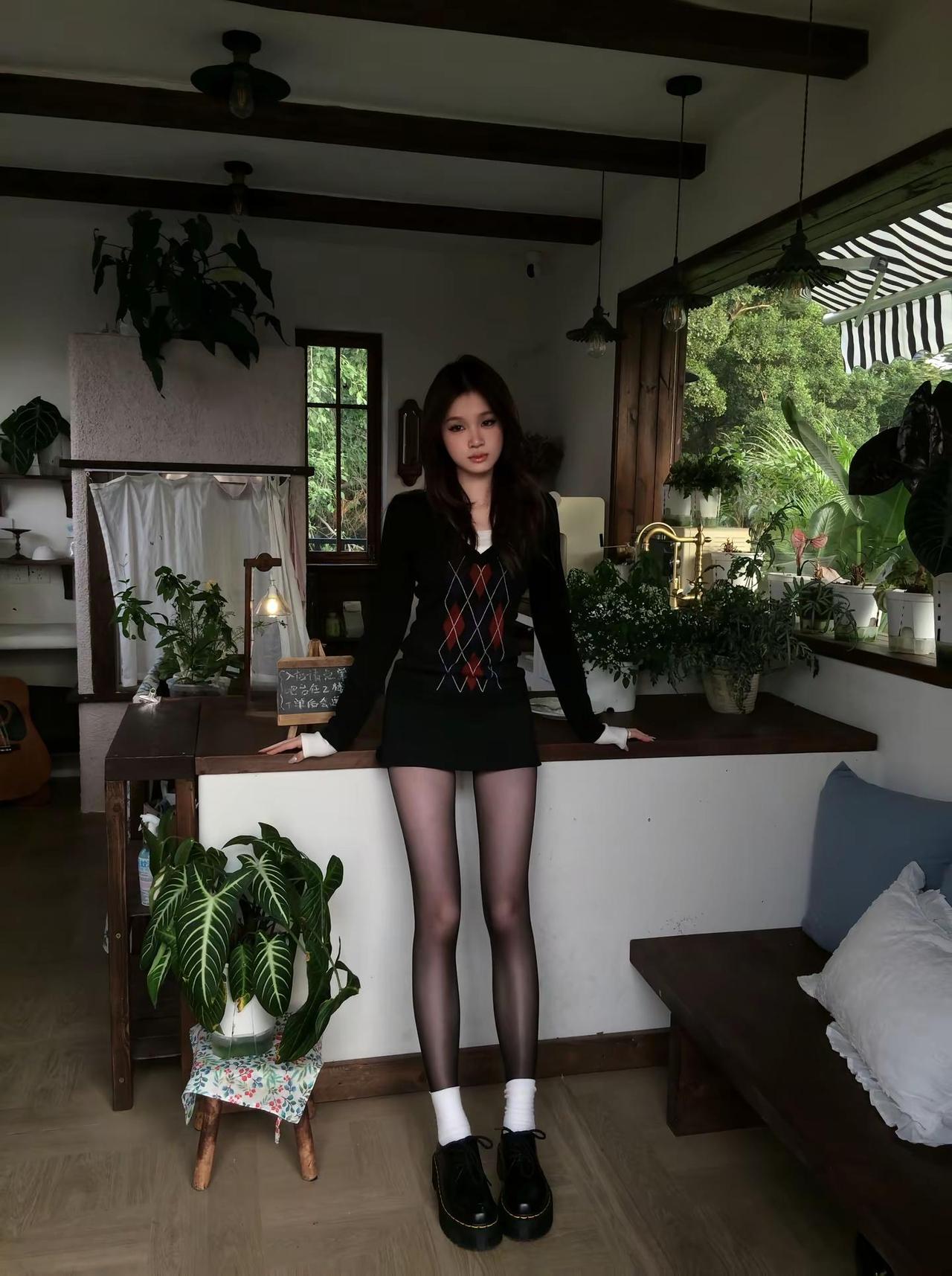 2000s冷都女之感…ootdinmyfeelings复古