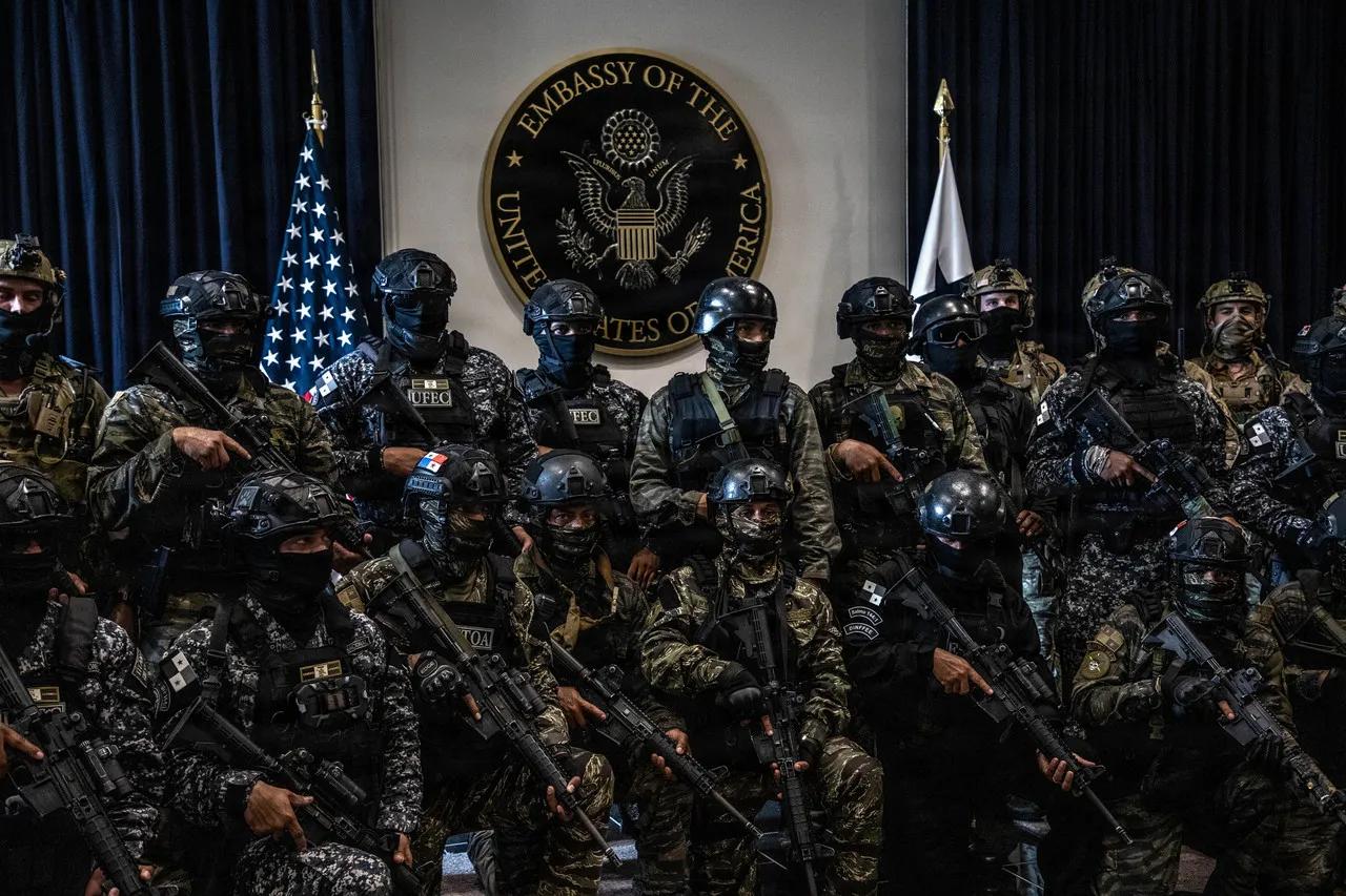 2025年12月5日，来自海军特种作战部队、第七特种部队大队（空降）、