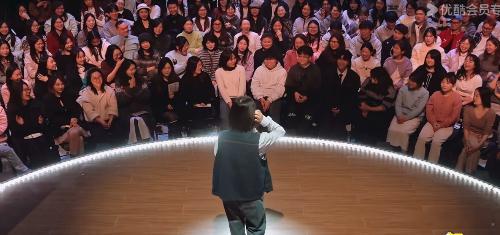 男人至死是少年的真相原来是这个149秒没有一句脏话全在骂看完大顺这段脱口秀瞬间