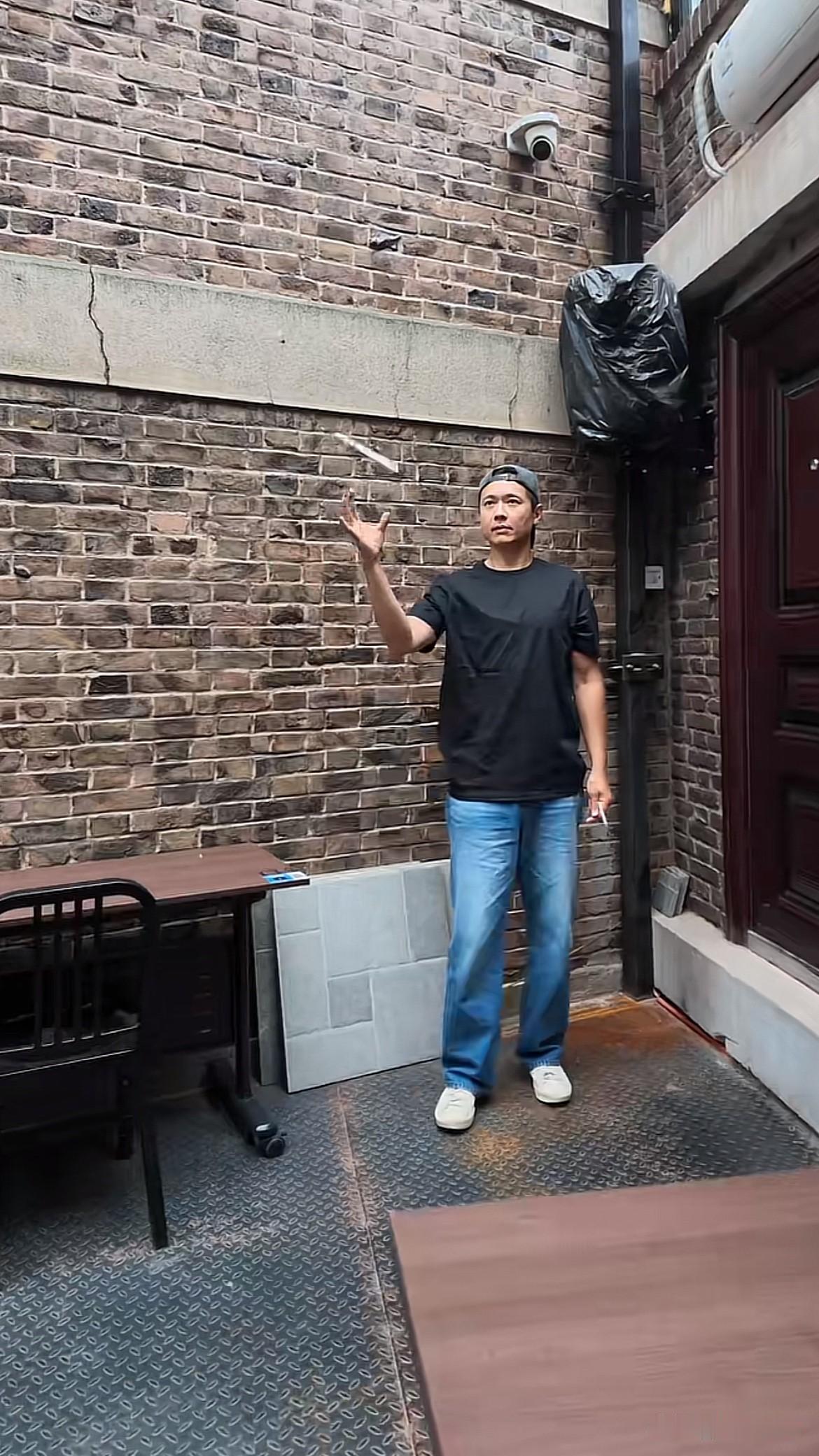 有一种强烈的预感！高云翔今晚要睡不踏实了！这事的由头是什么呢？董璇带