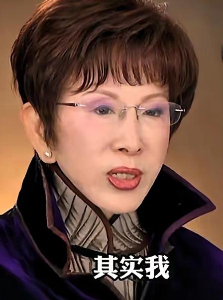 九三阅兵为啥是洪秀柱？洪秀柱能来九三阅兵，不是没道理的。她和马英九虽然