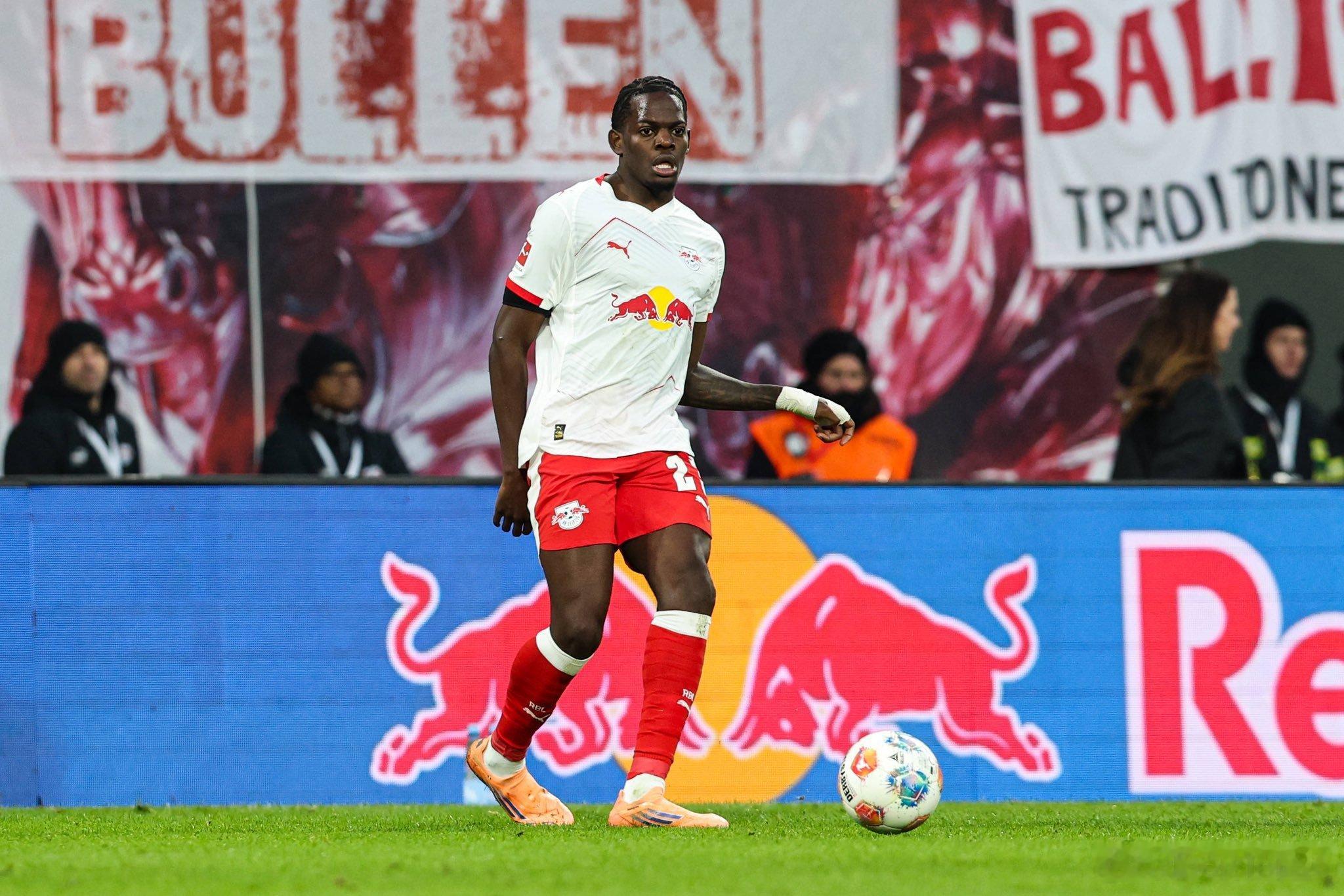 🚨🆕盧克巴是夏季轉會窗口值得關注的球員。屆時他的解約金條款將為8000萬歐