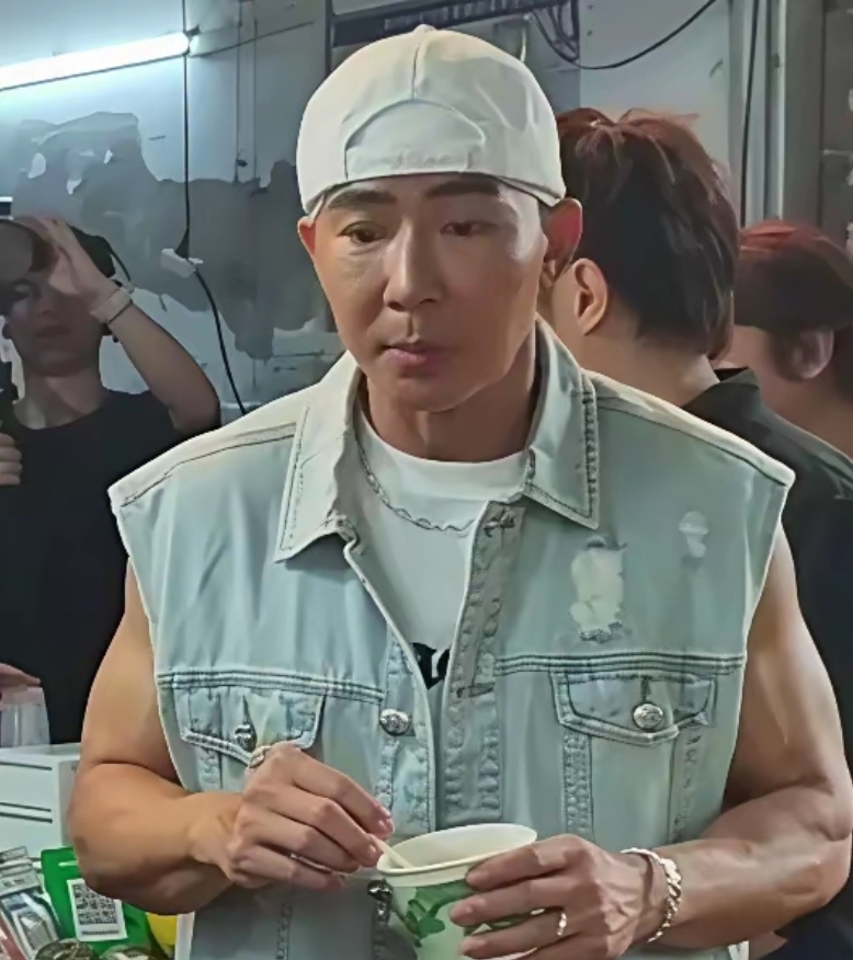 解约无忧后，刘畊宏陷入困局