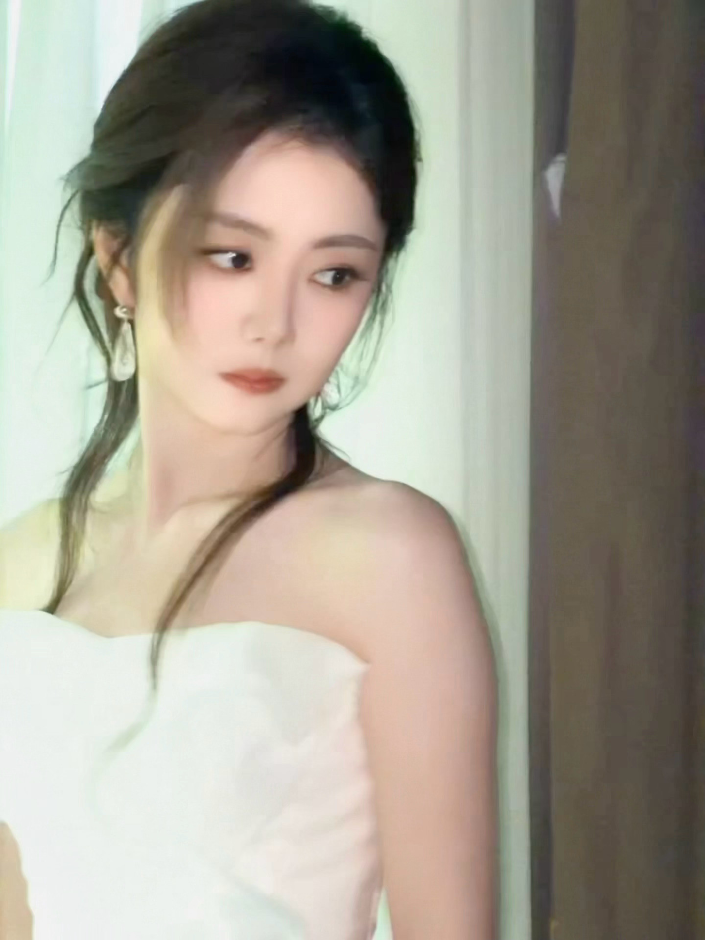 谭松韵悄悄偷跑一些千金的live🤫今天是大小姐，马上见👋🏻