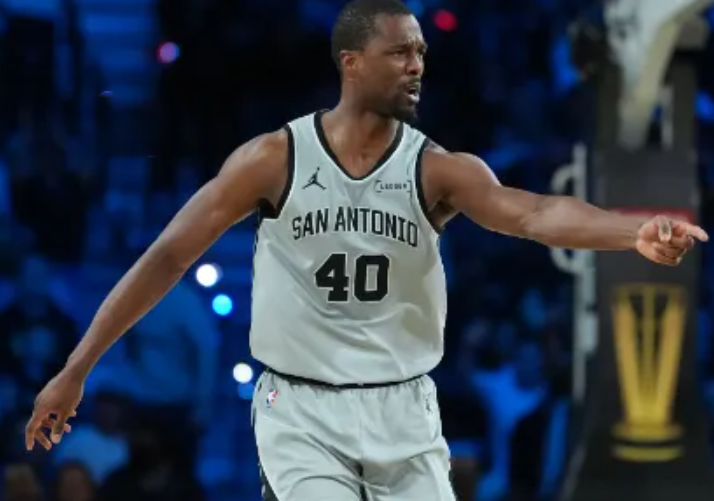 NBA常规赛，马刺在139-122战胜国王。赛后，哈里森-巴恩斯接受了记者采访。