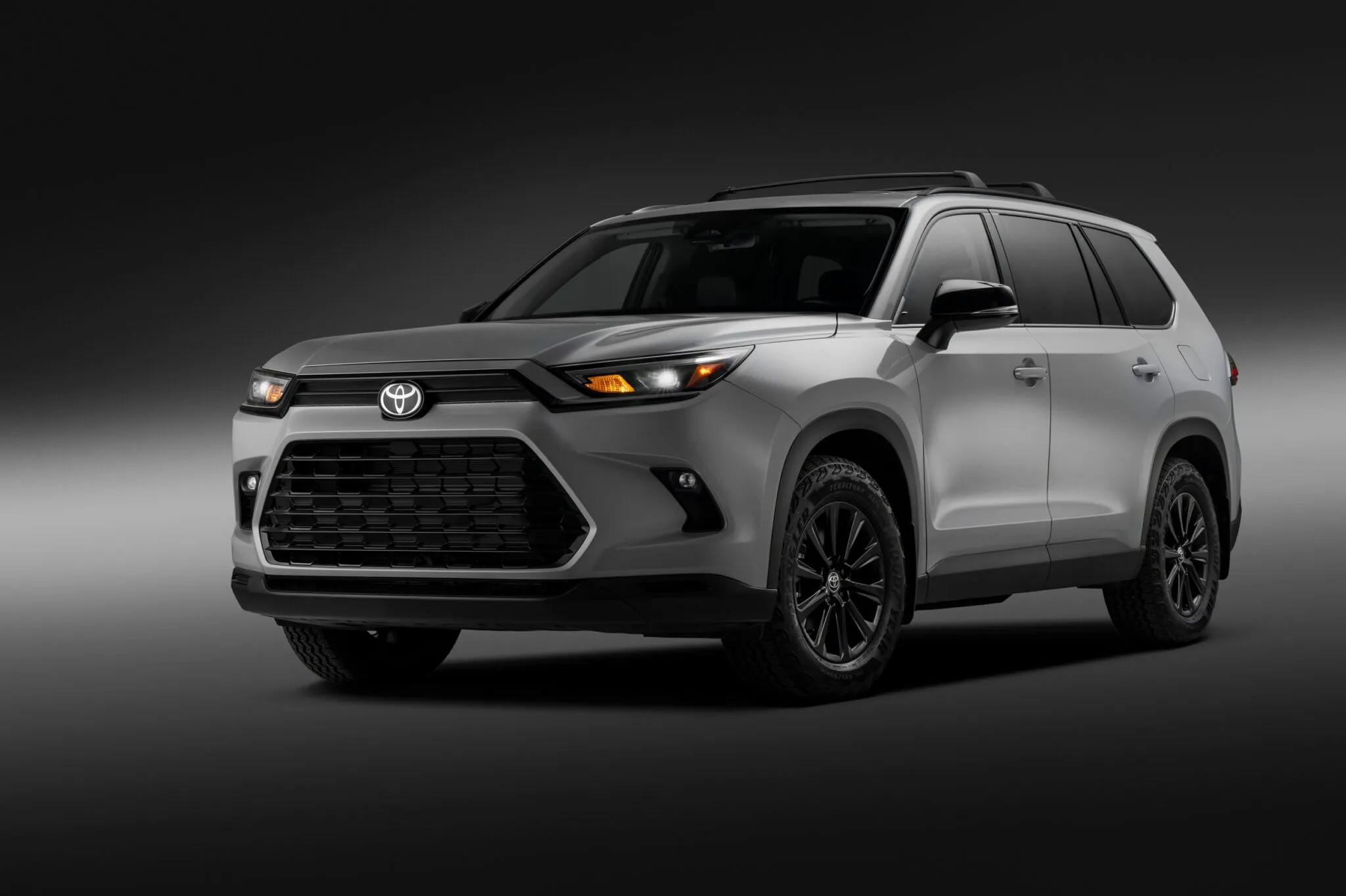 丰田汉兰达［US］丰田发布2027GrandHighlander，新增偏