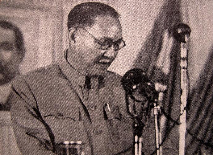 国军起义的八大名将，建国后都担任何职？第八位：陈明仁。陈明仁出身黄埔一期，向